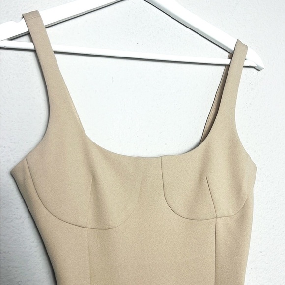 NWT WAYF Bravado Cupped Tank Bodysuit - Picture 3 of 6
